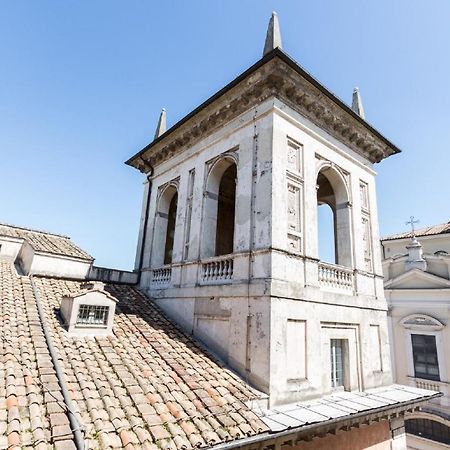 Sunny Apartment Navona Square Rome Exterior photo