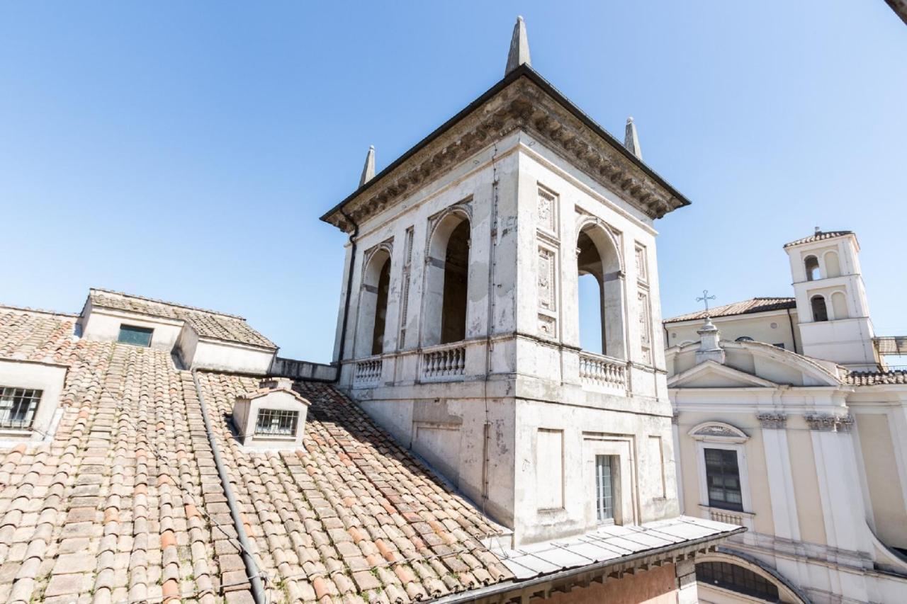 Sunny Apartment Navona Square Rome Exterior photo