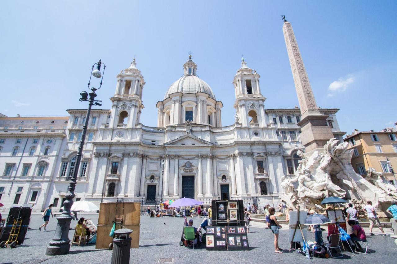 Sunny Apartment Navona Square Rome Exterior photo